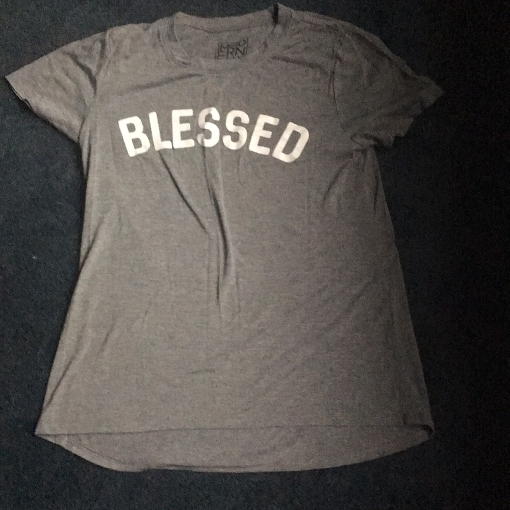 A grey t-shirt